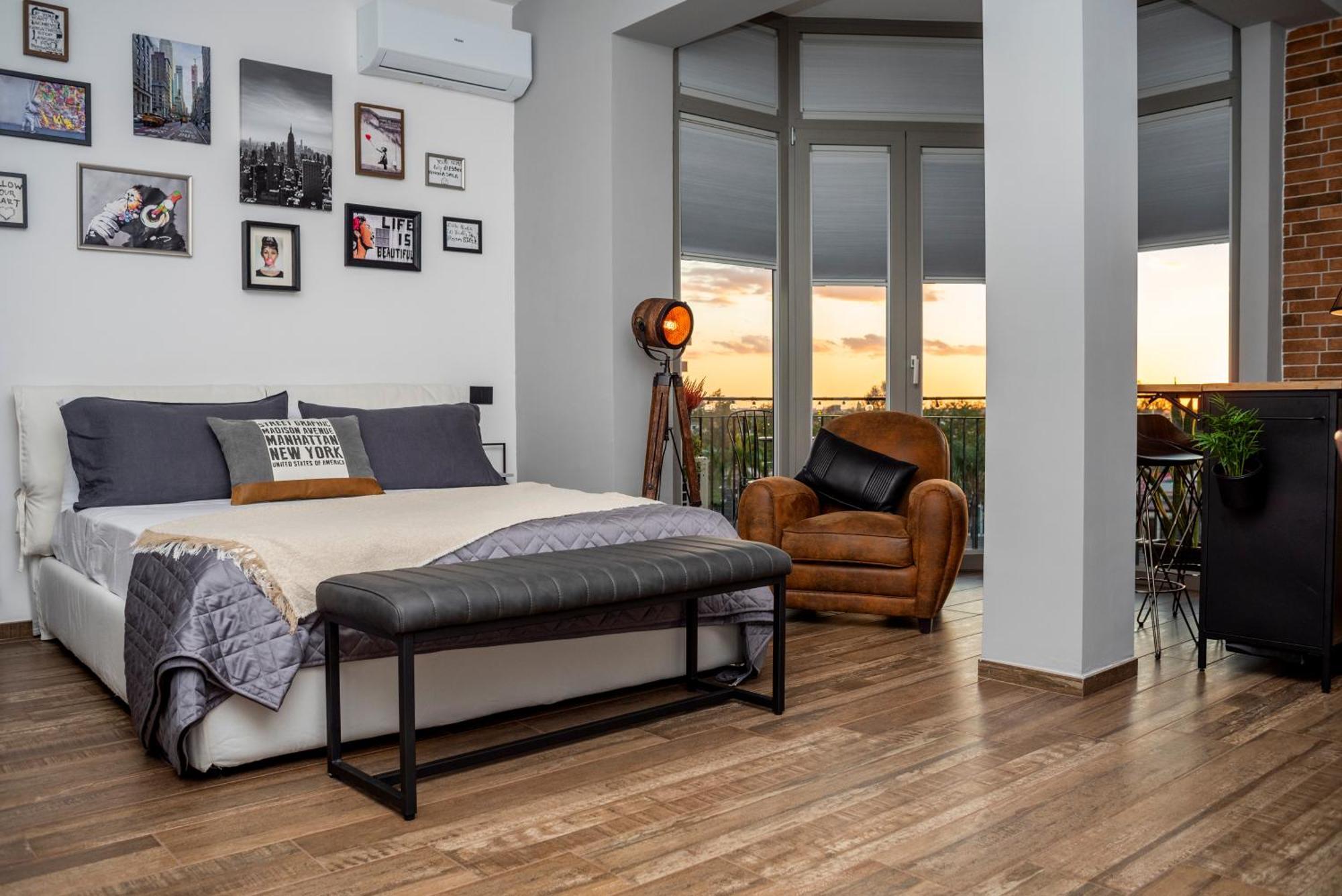 Pi'S Apartments Comfort & Chill San Nicola La Strada ภายนอก รูปภาพ